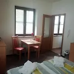 Dominik דירה *